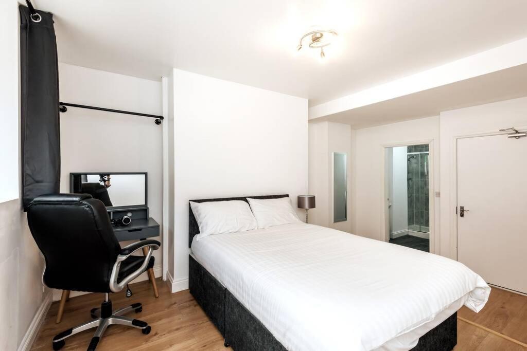Liverpool City Centre - Fabulous 3 En-Suite Bedrooms - Sleeps 10 People Extérieur photo